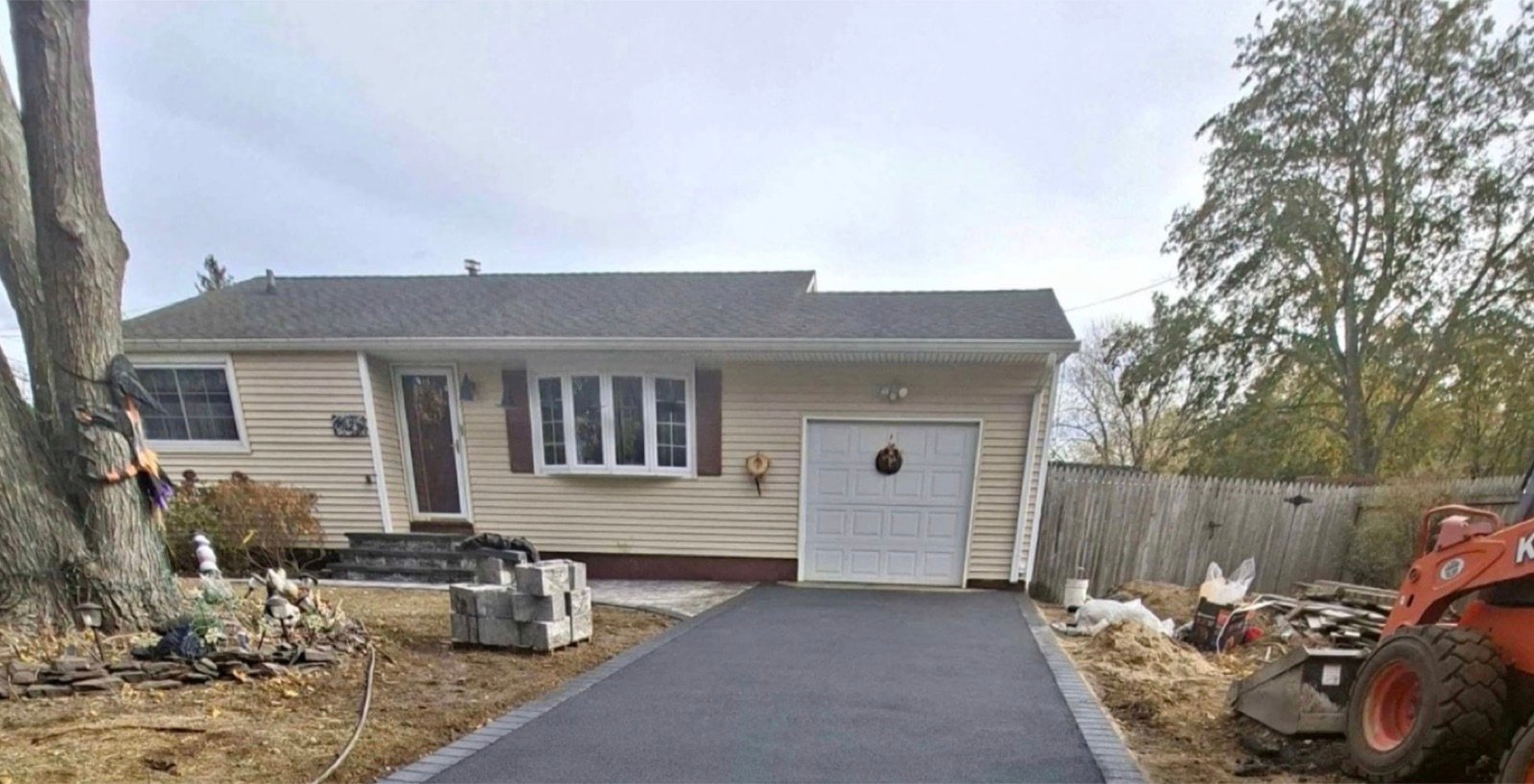 New driveway with paver border